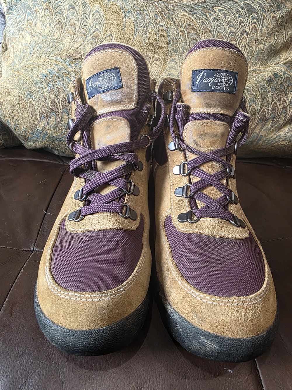 Vasque Purple and Tan Hiking Boot Detail - Picture 2 of 11